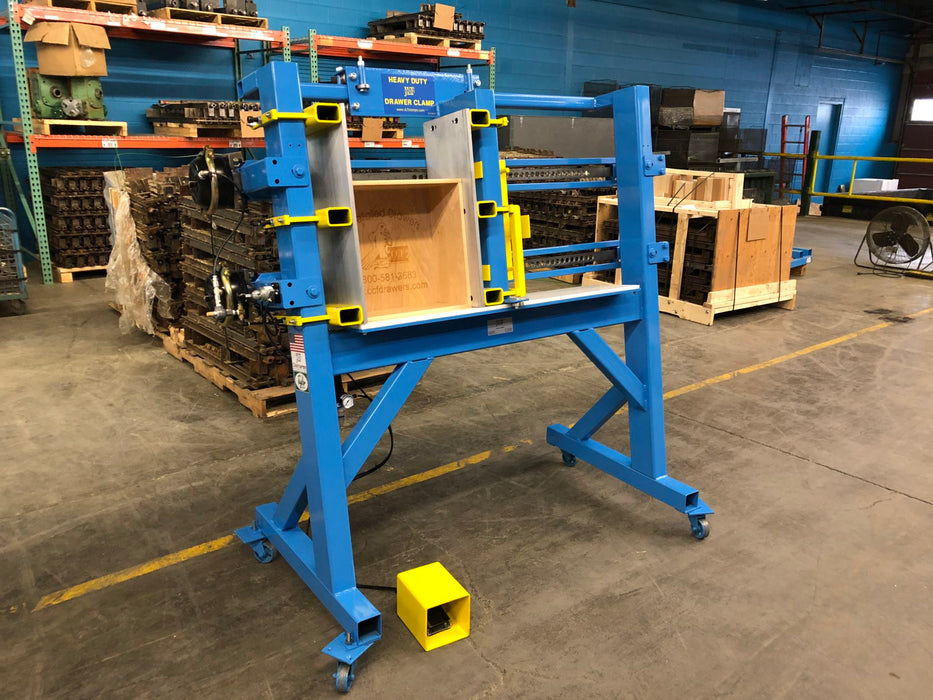 JLT | #190B-M3 - Heavy Duty Drawer and Box Clamp
(3) Sets of Pressure Shoes,
(1) Set of Aluminum Side Plates
(1) Lever Valve Pressure Hold Kit,
(2) Pneumatic Cross Clamps with Fast Acting Diaphragm Cylinders