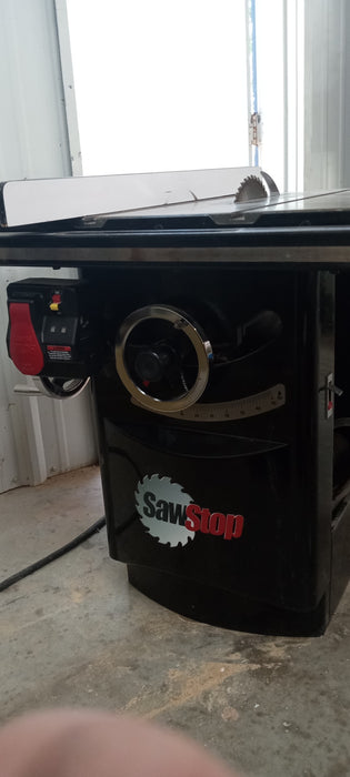 Used Sawstop 10" Cabinet Saw