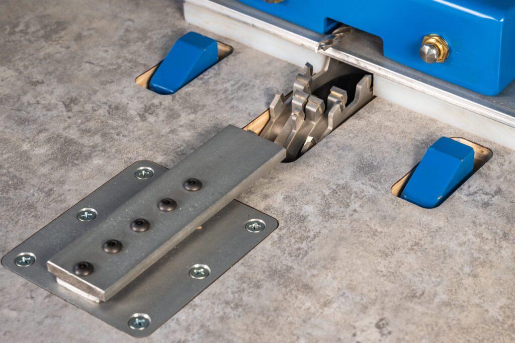 File Drawer Notch CIRCLE T | EASY Drawer Notcher - M357 — Centex Automation