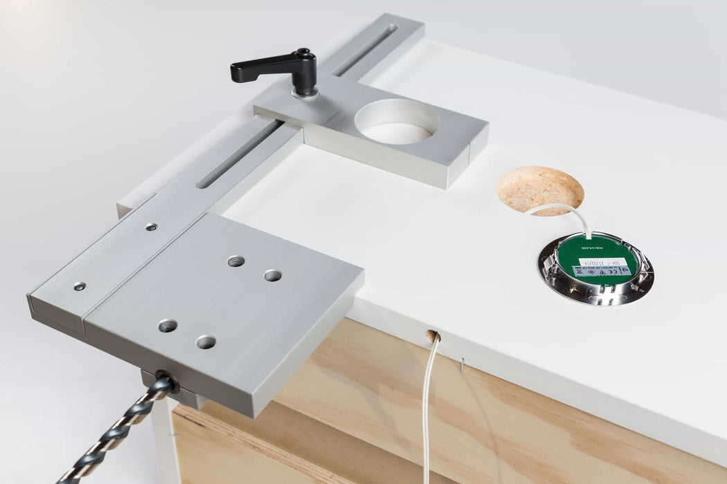 Cabinet Light Jig 2-1/4″ + Case